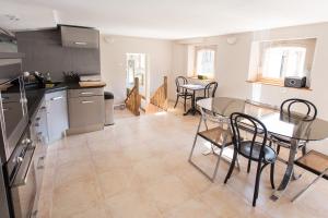 B&B / Chambres d'hotes Chambres d’Hotes La Chance au Roy : photos des chambres