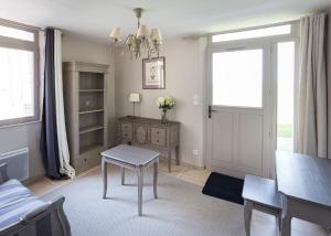 B&B / Chambres d'hotes Chambres d’Hotes La Chance au Roy : photos des chambres