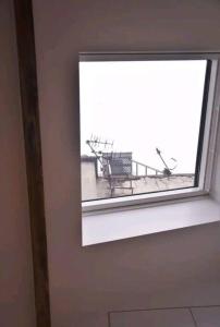 Sorbonne notre Dame Joli Nid Calme Clair type Cabine pied Notre Dame