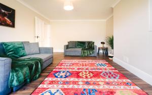 One Bedroom Apartment by Brookland Stays Serviced Accommodation Short Lets London with Free WiFi