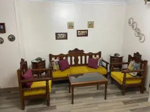 nora's apartment - Balaqs