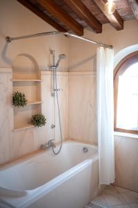 Balconevisi Elegant Home