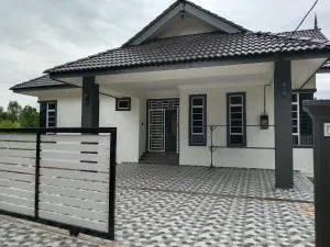 D Penyu Homestay 2 - Kampong Balai Maras