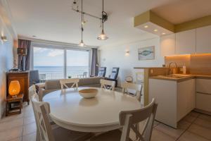 Golvenzang 0601 - 2 slaapkamers tot 6p - prachtig frontaal zeezicht