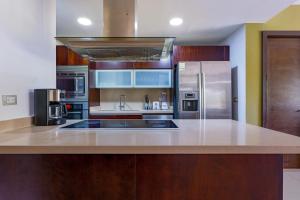 Seaside Serenity Retreat at Mareazul Norte - 2 bedroom