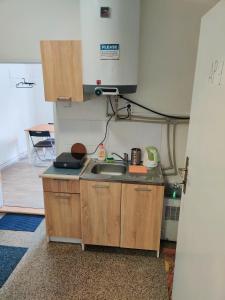 Apartment in house with private parking and garden