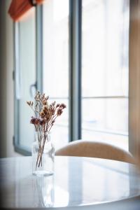 Appart'hotels Appart-hotel Le Corot - Acces Autonome - Saint-Junien Centre : photos des chambres