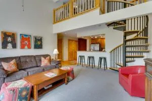 2 Mi to Angel Fire Resort Mtn-View Townhome! - Анджел Файер