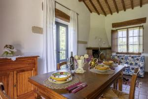 Marcigliana Cottage, Pool, Radicondoli