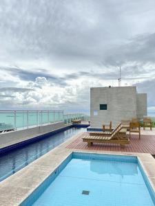 Apt JTR mobiliado Jatiúca 2 qts