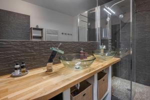 Maisons de vacances Maison pour 6 a 900m de la plage : photos des chambres