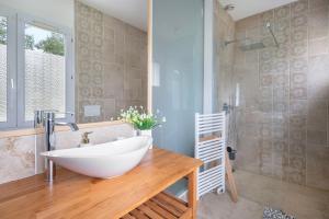 Maisons de vacances Maison pour 6 a 900m de la plage : photos des chambres