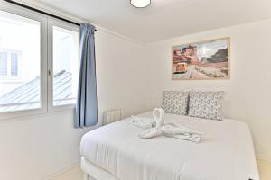 Appartement proche Canal Saint Martin - II