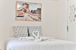 Appartement proche Canal Saint Martin - II