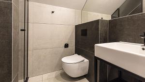 VacationClub - Green Port Resort Apartament 518