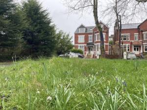 Priory Gardens – Birkdale - 2 bed