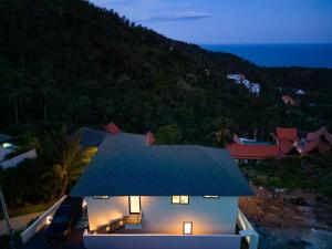 Sunrise Hills Tranquil 4br pool villa sea view