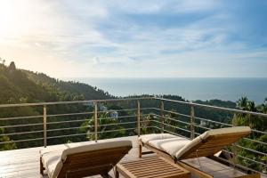 Sunrise Hills Tranquil 4br pool villa sea view