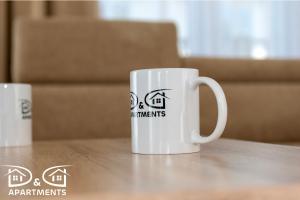 Pine Tree House 9 D&D Apartments