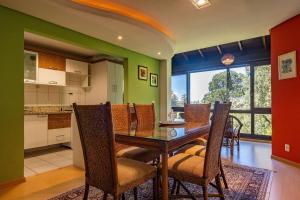 Rosa Residencial Gruner Berg