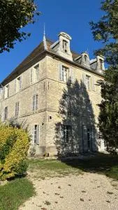 Le Prieuré de Beaupré - Proche Besançon - Gennes