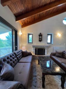 Entire Apartment 140m2 near Syvota and Parga