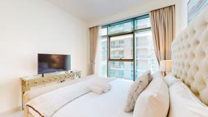 Vacationer Holiday Homes I 2 Bedroom with Partial Sea View I Beach Vista 2