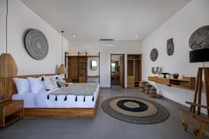 Tridas Villa - 3 BR with POOL