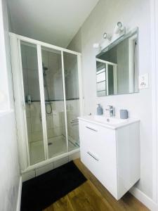 Maisons de vacances Gite a la campagne 4 etoiles -10 pers- 200m2 : photos des chambres