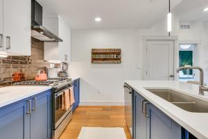 Mountain-View Condo in Downtown Winter Park!