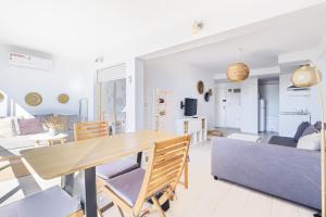 Gemelos 2 21-B Levante Beach Apartment
