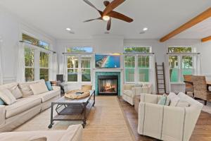 30A | Pool | Sunnyside Up | Walk to Beach| Golf Cart | Seagrove