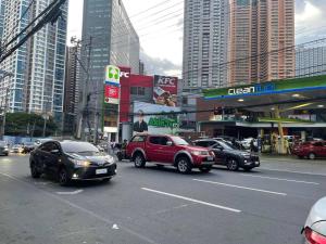 2BR-T31807 Sunshine100 Pool Billiard 70 inches TV Karaoke