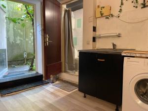 Pallet bed with lights small studio