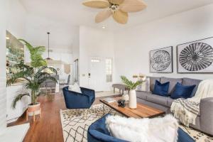 BEAUTIFUL Palm Desert OASIS 2bd 2ba GETAWAY