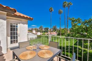 Amazing 2bd 2ba Palm Desert Oasis