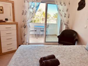 Lagos Marina view apt on main avenue near beaches