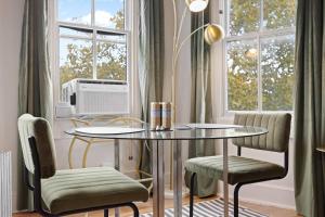 Chic 1-BR Loft Nestled Between Dupont & Logan