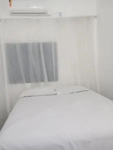 Suíte Casa Central Garagem Hatch - Todos os Santos