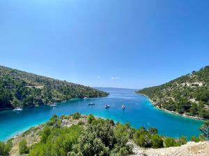 Deluxe Mistral Room img2