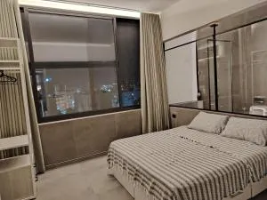 Rooftop one room غرفه نوم فقط - Umm as Summāq