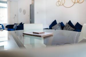 Comfortable 2BR Home 10 Min to Durham Cathedral