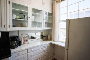 Chambre de Bonne in Downtown Long Beach