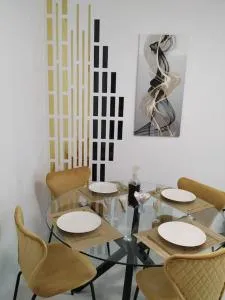 Central Lux 2 camere-parcare gratuita, check-in cifru - Moşoaia