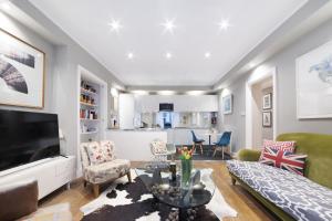 Paddington Apartment By Morethanstays