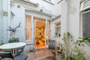 Paddington Apartment By Morethanstays