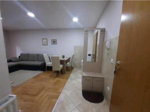 Svilar Apartmani Lux