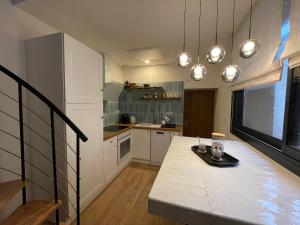 Appartements Duplex en rez-de-chaussee avec cour interieure privee, proche de la mer, WIFI : photos des chambres