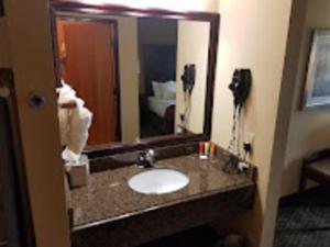 Queen Room with Two Queen Beds - Non-Smoking room in Boarders Inn and Suites by Cobblestone Hotels - Ardmore