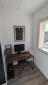 Maisons de vacances #Maison chaleureuse sur les hauteurs d-Aubiac# : photos des chambres